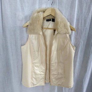 Additions by Chico's Creme vest w faux fur collar